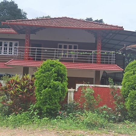 Вілла Elephant Path Coorg 3Bhk Suntikoppa Екстер'єр фото