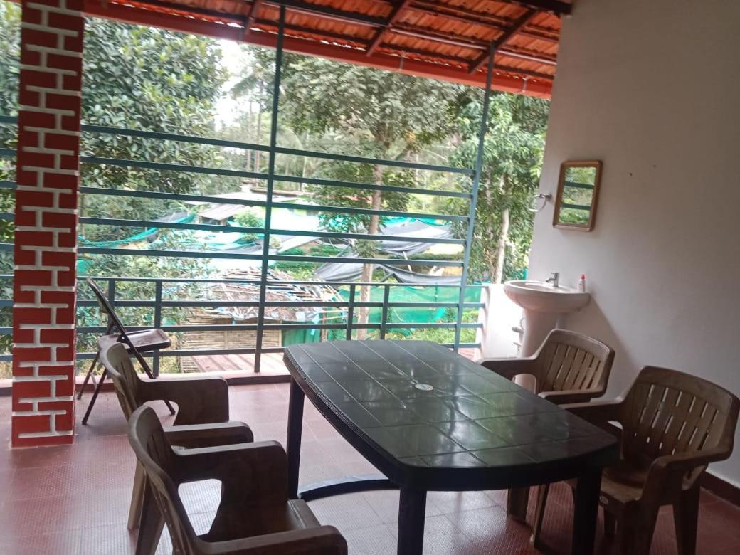 Вілла Elephant Path Coorg 3Bhk Suntikoppa Екстер'єр фото