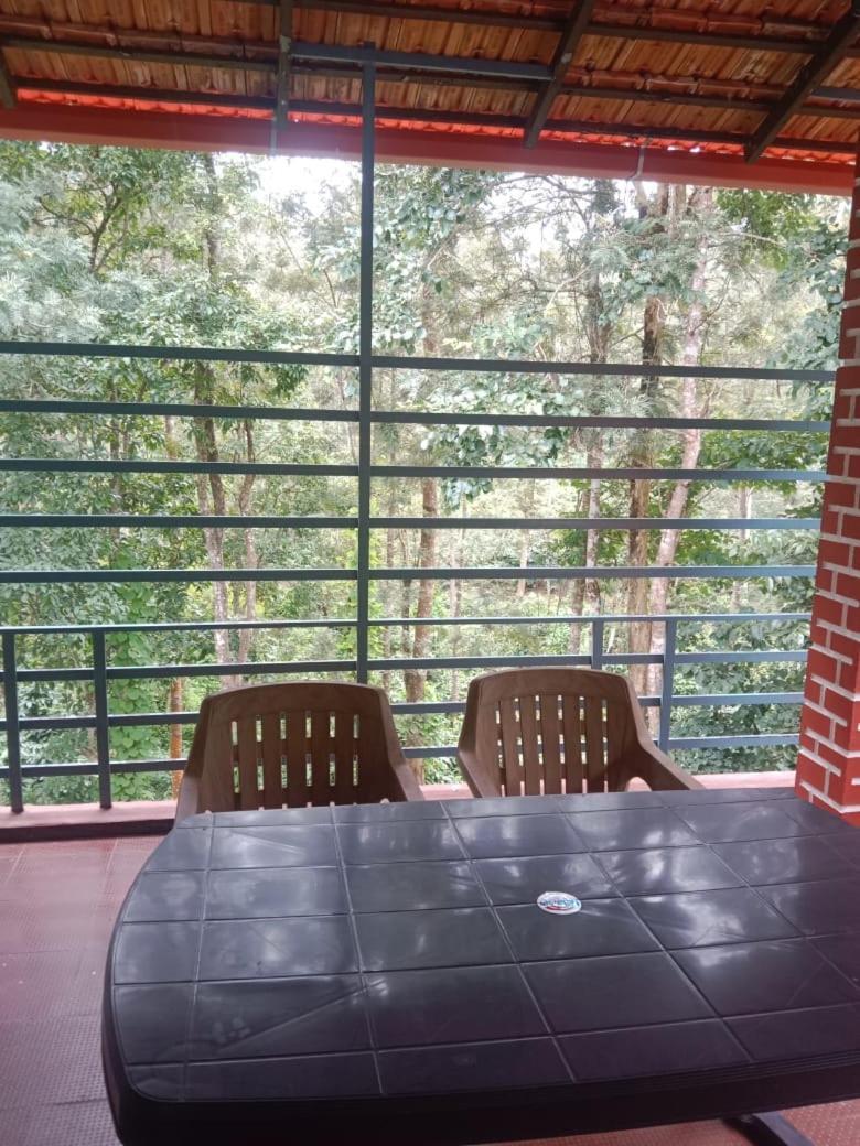 Вілла Elephant Path Coorg 3Bhk Suntikoppa Екстер'єр фото